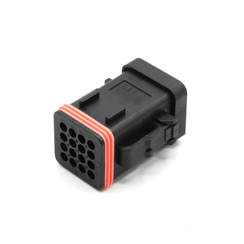132015-0073 Conector automotriz de 16 vías (masculino)