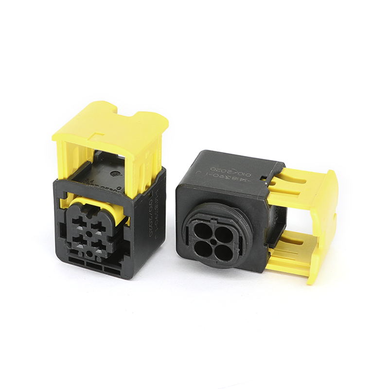 1-1418390-1 Conector automotriz de receptáculo de 4 vías (hembra)