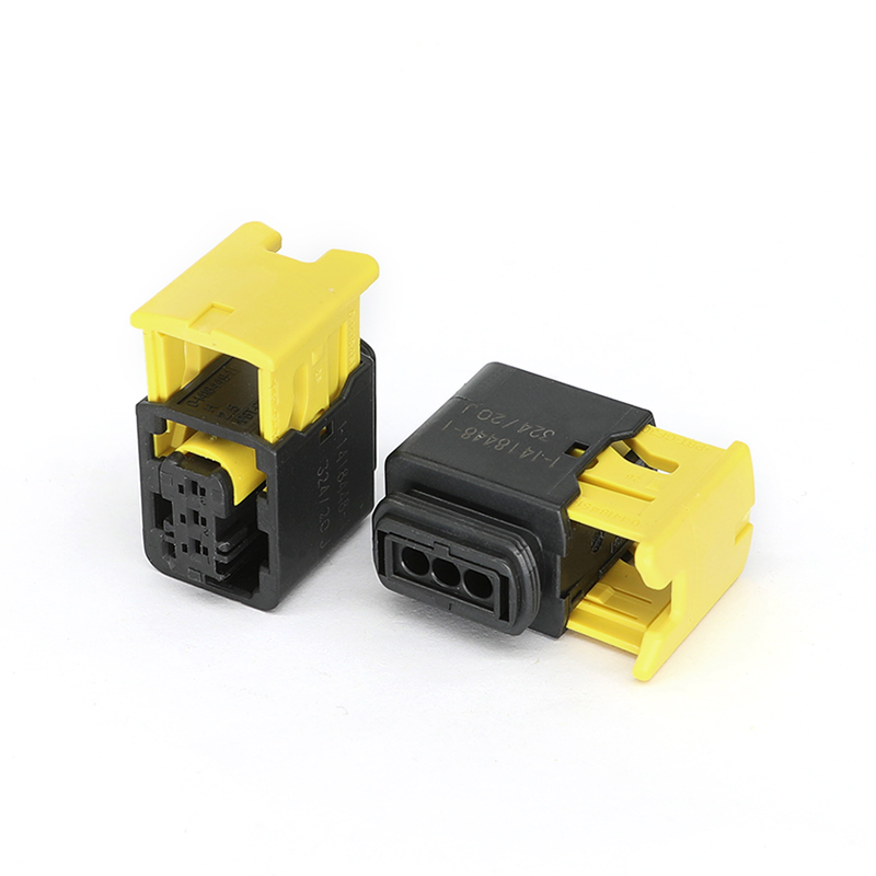 1-1418448-1 Conector automotriz de receptáculo de 3 vías (hembra)