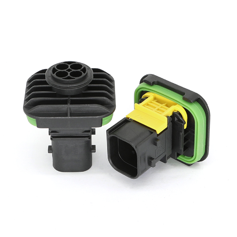 1-1703808-1 Conector automotriz de enchufe de 4 vías (macho)