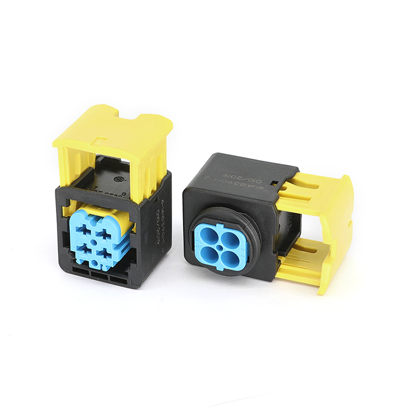 4-1418390-1 Conector automotriz de receptáculo de 4 vías (hembra)